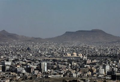صنعاء.. الحوثيون يستولون ويصادرون أراضي المواطنين