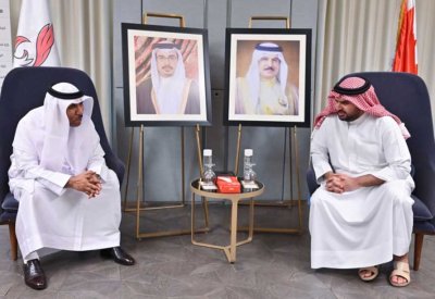 عيسى بن علي يستقبل رئيس الاتحاد الآسيوي للكاراتيه