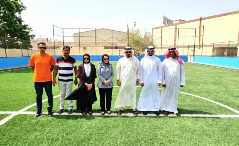 "الشباب والرياضة" تستكمل ملعبي "شباب القادسية" و"توبلي".. وهذه نوعية العشب