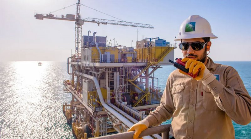 مع صعود أسعار الطاقة.. كم تبلغ إيرادات السعودية من النفط في اليوم الواحد؟