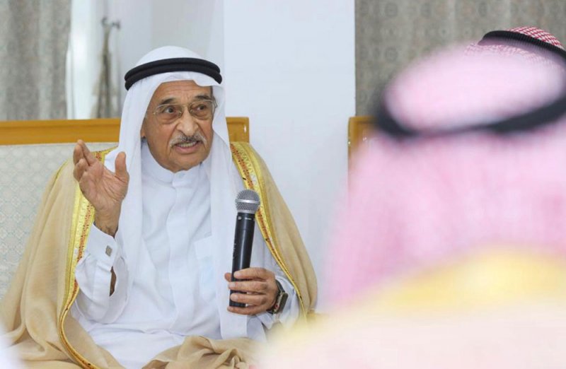 رئيس المجلس الأعلى للصحة يلتقي بأهالي المحرق ويؤكد: المواطن هو محور الخدمات الصحية