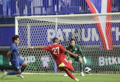 "الأحمر" يفوز على تايلند وديًا