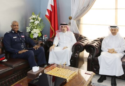 محافظ العاصمة يستقبل مدير عام شرطة العاصمة ويشيد بمستوى التعاون والتنسيق المشترك