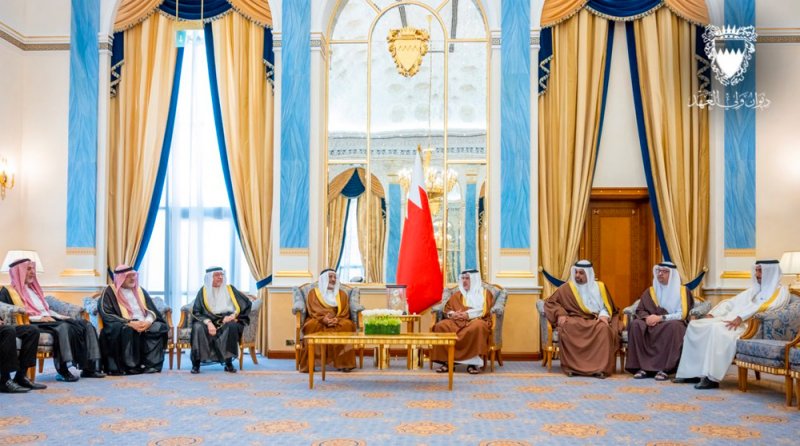 سمو ولي العهد رئيس مجلس الوزراء: إسهامات أبناء البحرين في مسيرة التنمية ستظل ماثلة في الذاكرة الوطنية