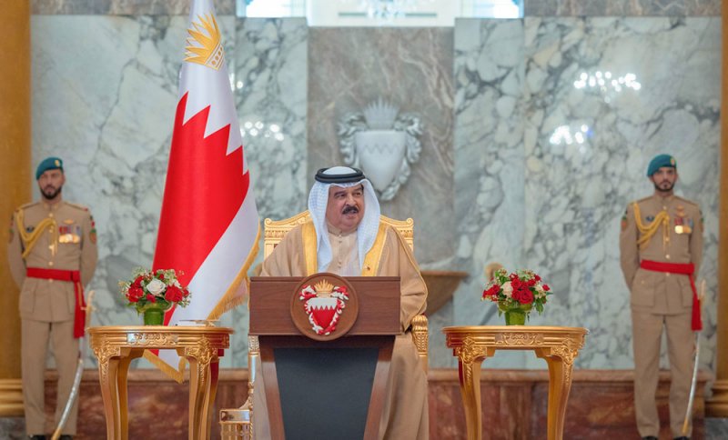 جلالة الملك المعظم يتسلم أوراق اعتماد اثنى عشر سفيراً جديداً لدى المملكة