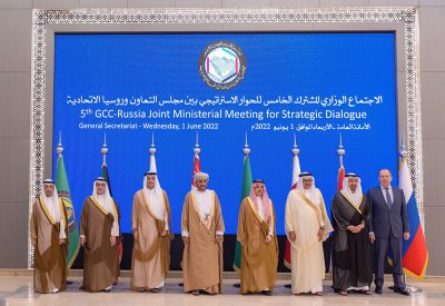 وزير الخارجية يشارك في الاجتماع الوزاري الخليجي المشترك مع وزير خارجية روسيا الاتحادية