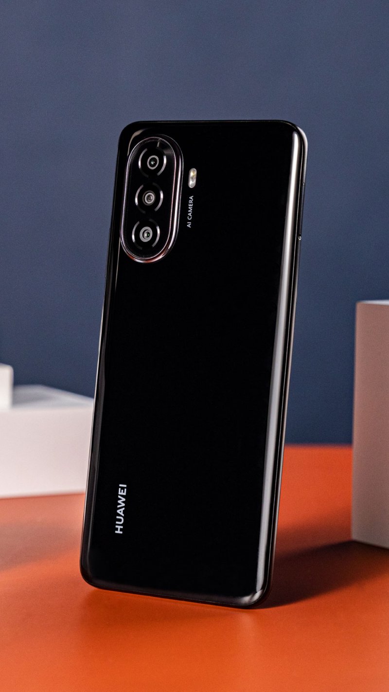 الهاتف الابتدائية من هواوي : nova Y70 في البحرين