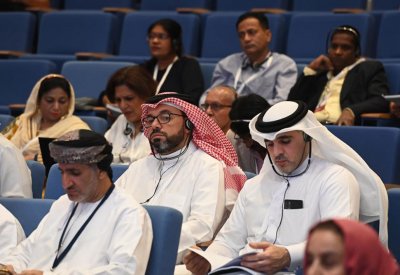 وفد جمعية الصحفيين البحرينية يشارك في المؤتمر الدولي للاتحاد الدولي للصحفيين