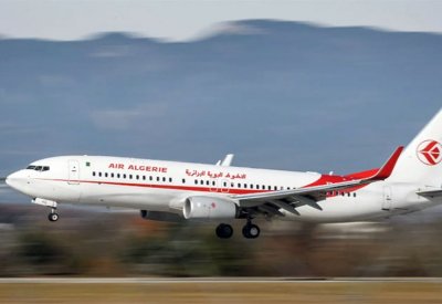 العثور على جثتي شابين داخل طائرة في مطار الجزائر