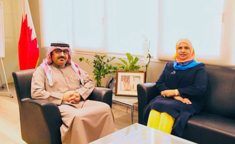 المدير العام لشؤون المدارس يستقبل رئيسة جامعة البحرين