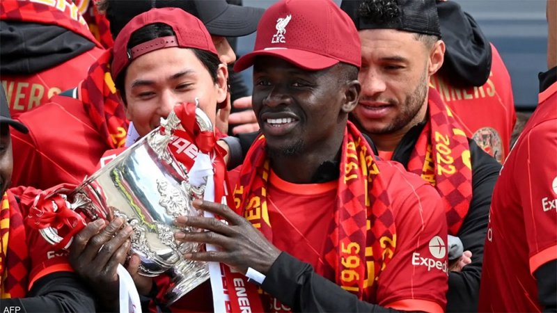 ليفربول يرد على "العرض الأول" لشراء ماني