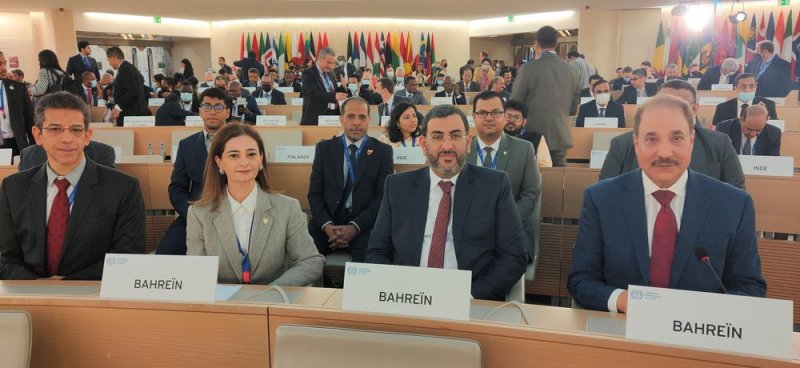 حميدان يستعرض الإجراءات التي حافظت من خلالها البحرين على نمو سوق العمل