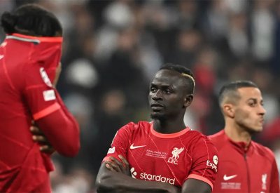 بايرن يقدم عرضاً جديداً لضم ماني