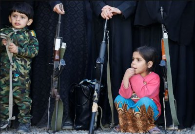 الحوثيون ارتكبوا ثلثيها.. 35 ألف انتهاك بحق أطفال اليمن