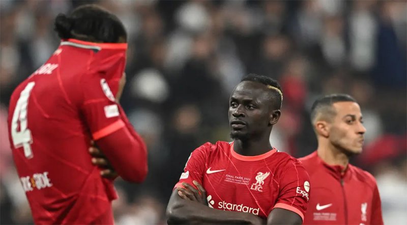 بايرن يقدم عرضاً جديداً لضم ماني