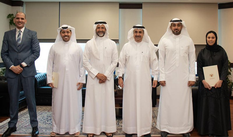 النائب العام يكرم رئيس وأعضاء وحدة التحقيق الخاصة لهذا السبب