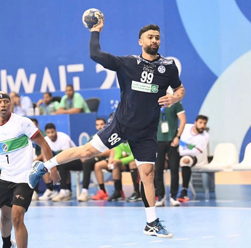 الرهيب النجماوي إلى نصف النهائي الخليجي