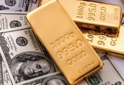 قوة الدولار تضغط على أسعار الذهب