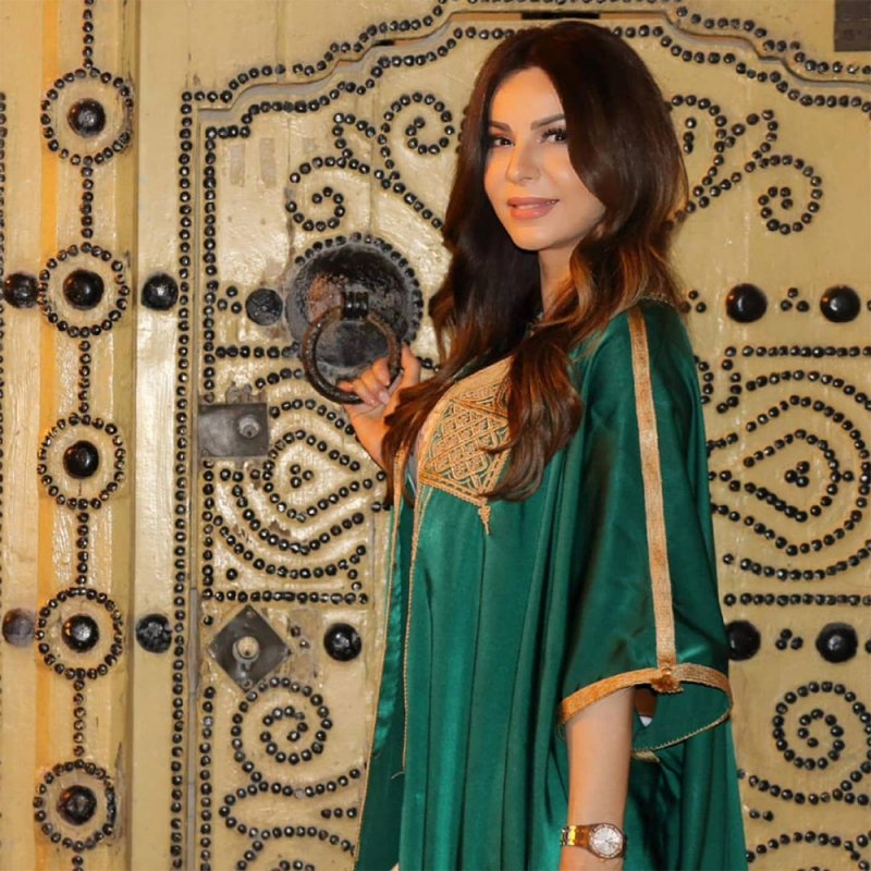 "عالم تاني”.. جديد الفنانة فريال يوسف