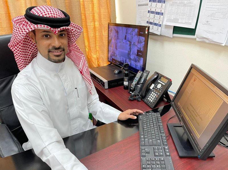 رؤساء الخدمات الإدارية يلعبون دوراً محورياً في تطوير أداء المدارس