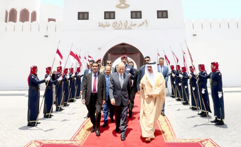 وزير الداخلية يؤكد حرص البحرين على تقديم الدعم والإسناد بما يحفظ أمن واستقرار اليمن