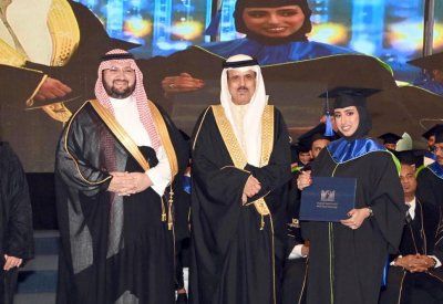 تحت رعاية سمو ولي العهد رئيس مجلس الوزراء.. تخريج طلبة الجامعة العربية المفتوحة