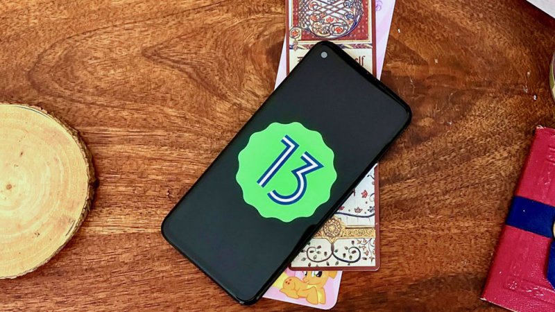 اللمسات النهائية على أندرويد 13 من غوغل