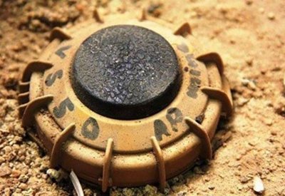 مقتل 11 مدنيا بانفجار لغم في جنوب سوريا