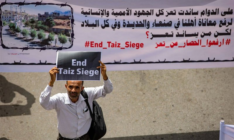 العليمي: غروندبرغ لم يستطع إقناع الحوثي بفك الحصار عن تعز