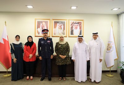 رئيسة جامعة البحرين تبحث مع "بحريننا" تعزيز الانتماء الوطني وترسيخ القيم البحرينية