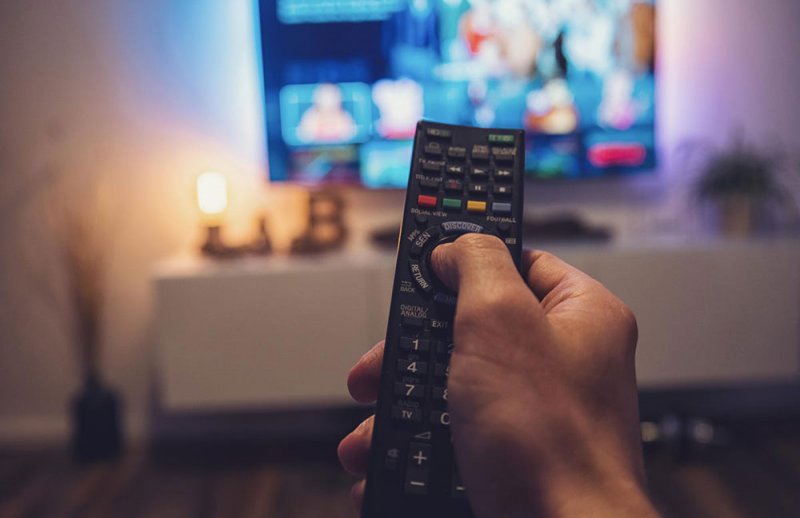 تقليص مدة مشاهدة التلفزيون قد يقي من أمراض القلب