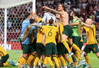 أستراليا تهزم بيرو وتتأهل إلى كأس العالم