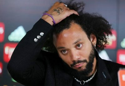 مارسيلو باكياً: مواجهة ريال مدريد لا تهمني
