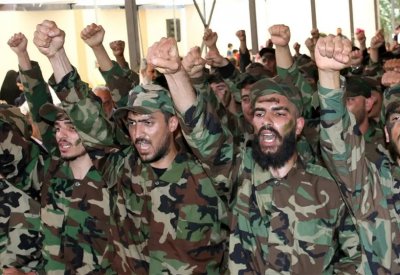 عين إسرائيل على قوافل حزب الله.. شحنات دمرت بأرض العراق