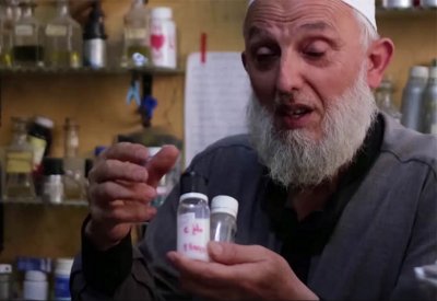 لبنان.. اللجوء للأعشاب مع ارتفاع تكاليف الرعاية الصحية