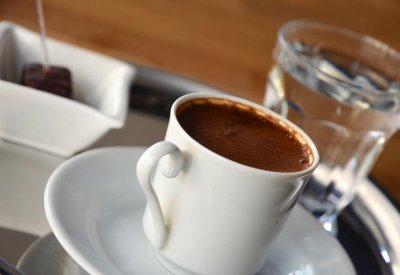 فنجان القهوة يساعد في تقليل الالتهابات