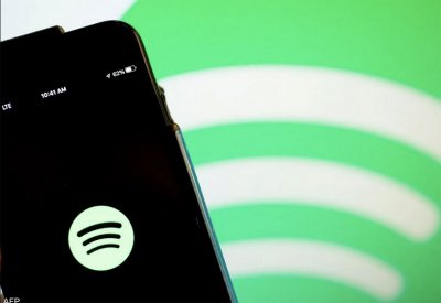 بريطانيا.. تراجع حاد في اشتراكات تطبيقات البث الموسيقي