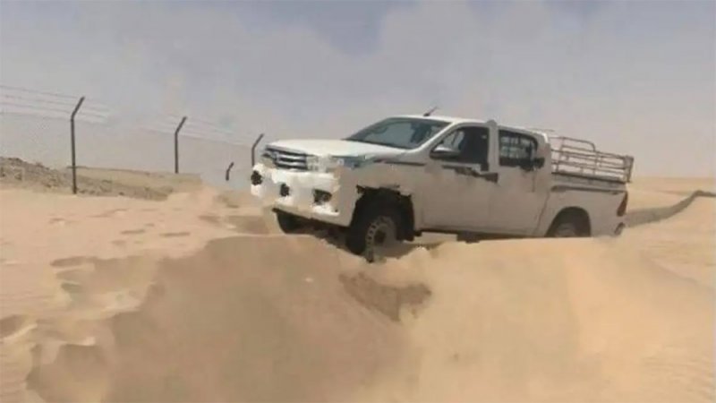 مأساة كويتي وطفله قضيا عطشاً في صحراء السعودية