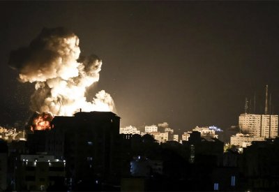 ردا على "صاروخ عسقلان".. إسرائيل تقصف أهدافا في غزة