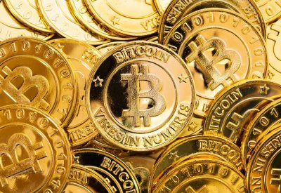العملات المشفرة تفقد 334 مليار دولار في أسبوع.. وبيتكوين أقل من 20 ألفا