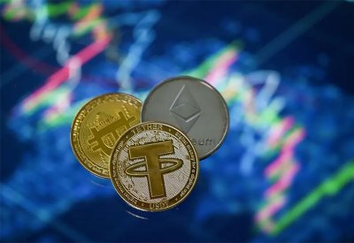 بيتكوين تعمق خسائر العملات المشفرة وتتجه نحو 18 ألف دولار
