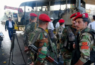 سوريا.. قتلى في صفوف الجيش باستهداف حافلة مدنية