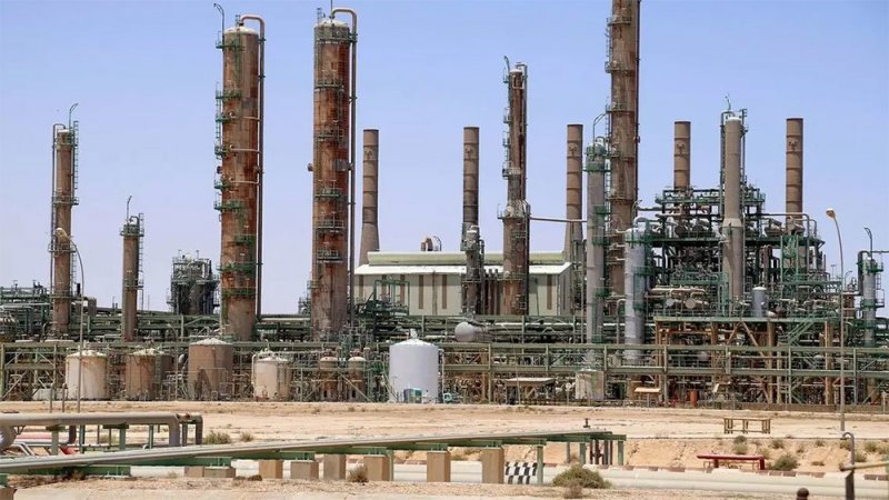 ليبيا تؤكد زيادة إنتاجها من النفط إلى 700 ألف برميل يومياً