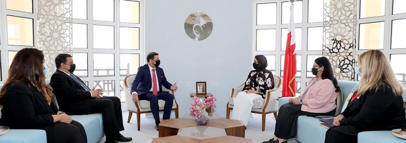 الأنصاري: جهود بارزة لإشراك المرأة في مجالس الإدارة في القطاع الخاص
