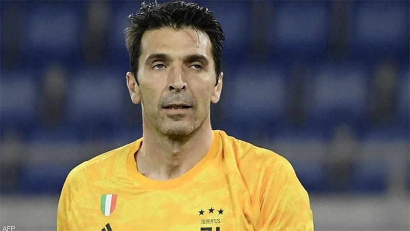 بوفون: أتمنى أن يلعب "مارادونا إيطاليا" مع يوفنتوس