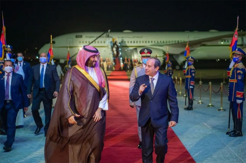 في إطار جولة إقليمية.. تواصل زيارة ولي العهد السعودي إلى مصر
