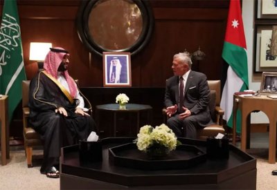 ملك الأردن يبحث مع محمد بن سلمان الملفات الإقليمية والدولية