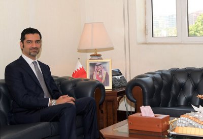 وزير البلديات يستقبل رئيس برنامج الأمم المتحدة للمستوطنات البشرية