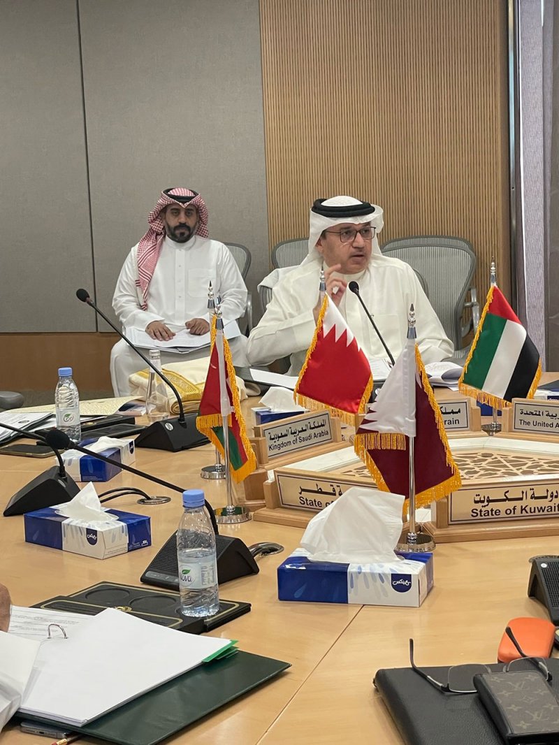 هيئة التشريع والرأي القانوني تشارك في اجتماع مسؤولي إدارات التشريع