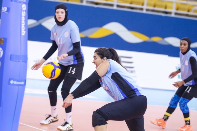 فتيات النجمة يتوجن بلقب دوري عيسى بن راشد للطائرة